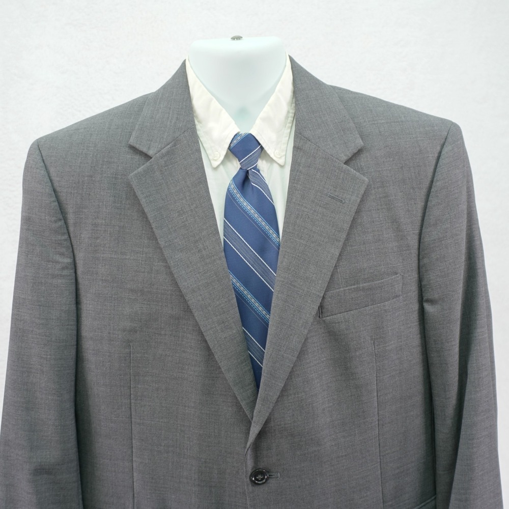 Jos A Bank Wool Gray Blazer 2 Button 42R Tagged 43R